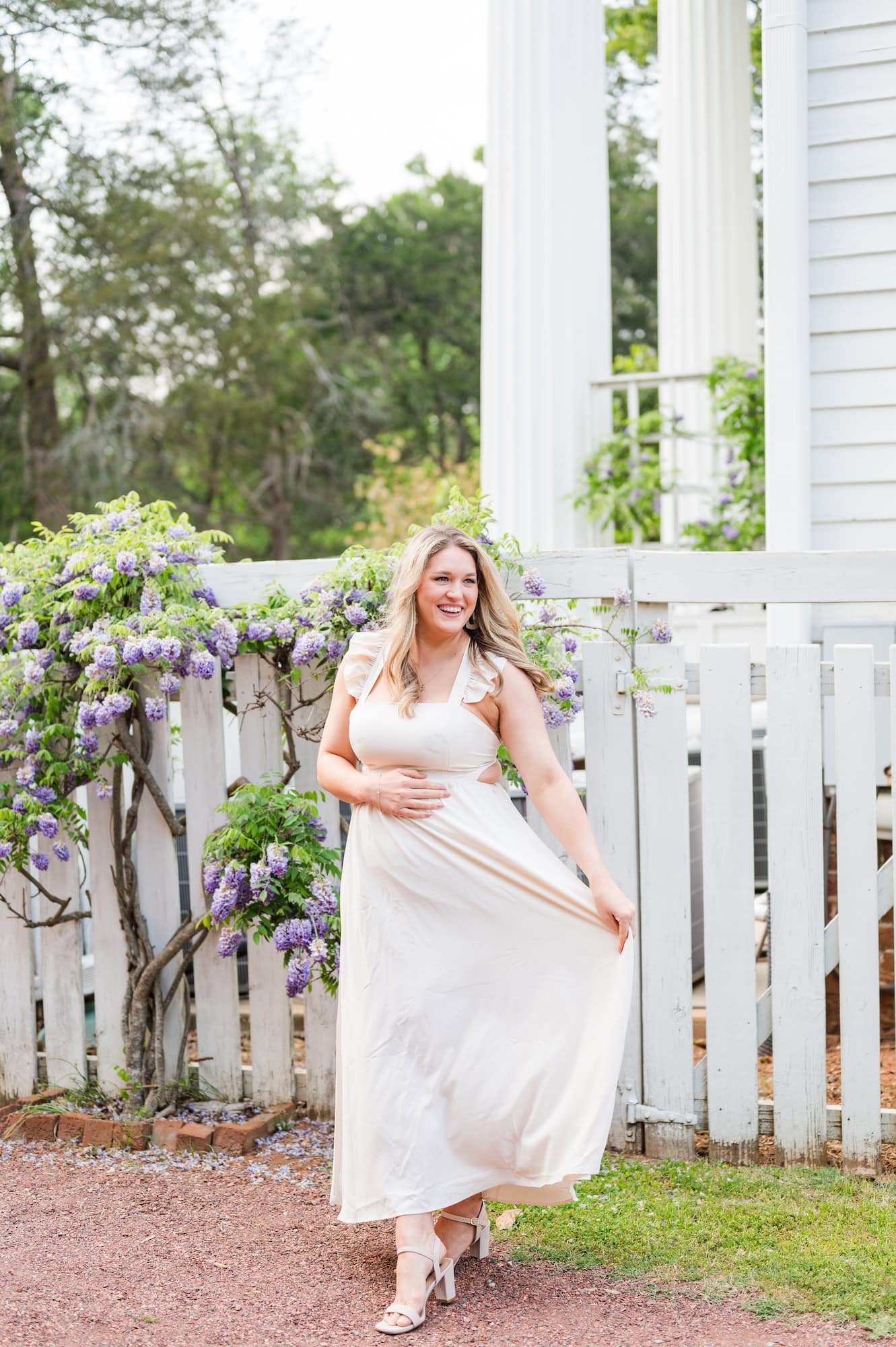 gender reveal photoshoot, baby announcement, downtown roswell georgia 